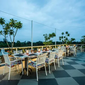 Tripli Shiv Hotel Udaipur